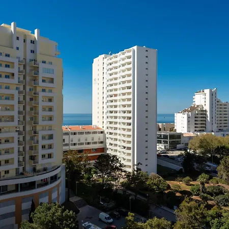 Apartamento Mcrame Design Sea View, Beachfront, Swimming Pool, 2bdr, 2bar, 6 Pax, Da Rocha *