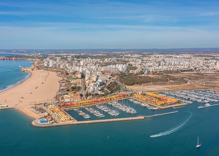 Mcrame Design Sea View, Beachfront, Swimming Pool, 2bdr, 2bar, 6 Pax, Da Rocha شقة