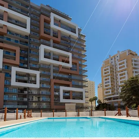 Mcrame Design Sea View, Beachfront, Swimming Pool, 2bdr, 2bar, 6 Pax, Da Rocha