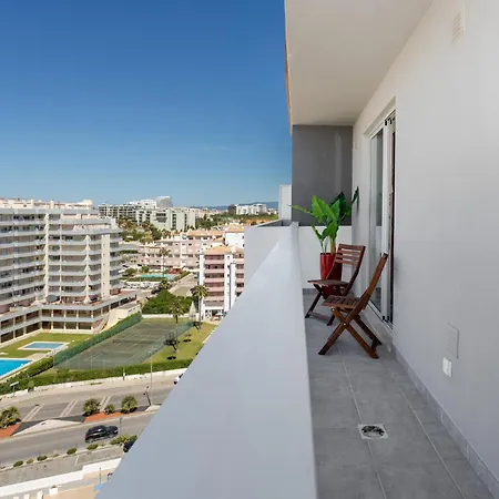 Mcrame Design Sea View, Beachfront, Swimming Pool, 2bdr, 2bar, 6 Pax, Da Rocha