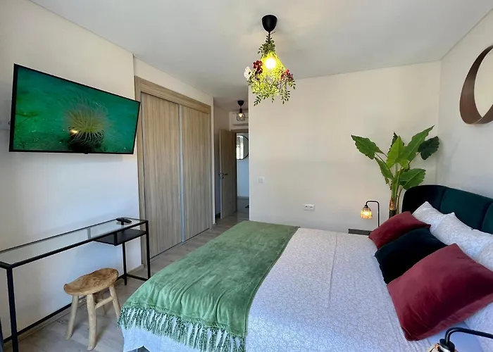 Mcrame Design Sea View, Beachfront, Swimming Pool, 2bdr, 2bar, 6 Pax, Da Rocha *